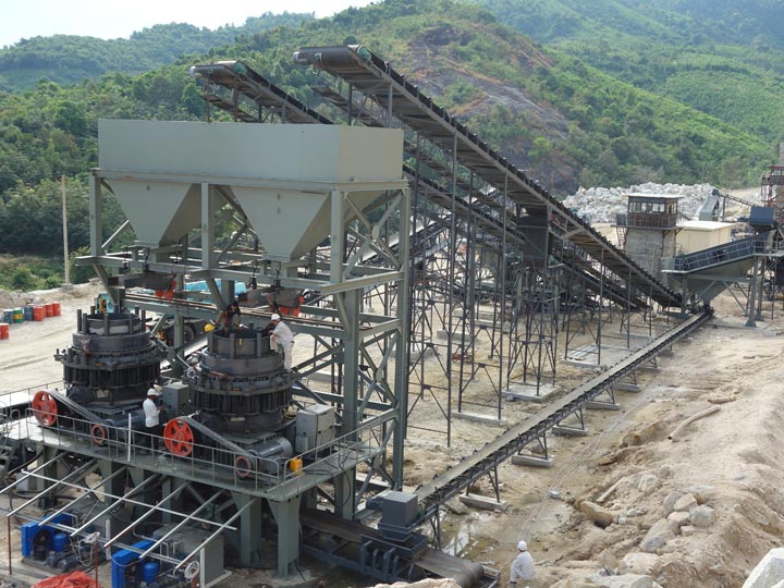 Kenya 100-120TPH Phonolite Crushing Plant